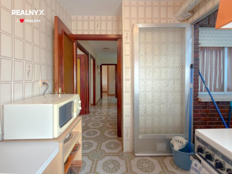 Apartmán v Punta Prima - krásné výhledy na moře, 300 m