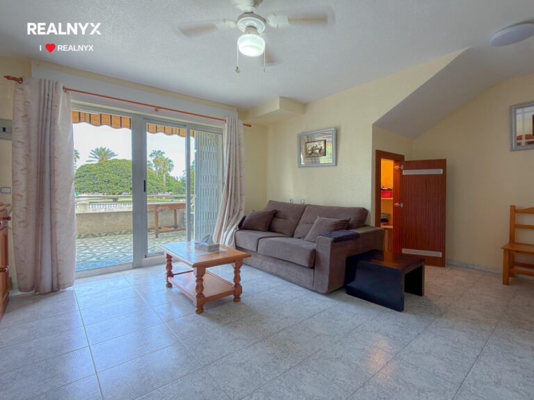 Bungalow Los Frutales - terasy, bazén, 700 m od moře
