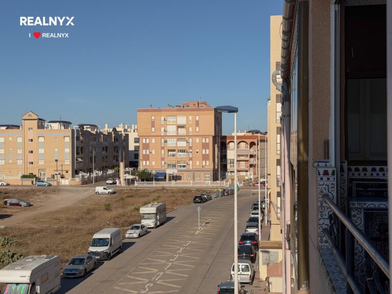 Luxusní atiko v La Mata - 300 m od pláže s výhledem