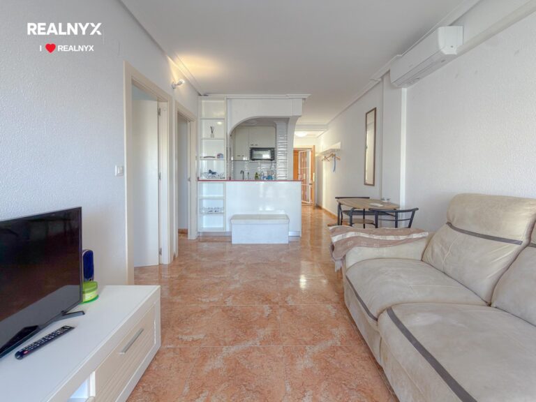 Penthouse s terasou a výhledem - Torrevieja centrum