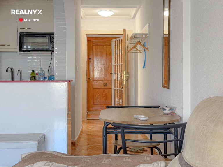 Penthouse s terasou a výhledem - Torrevieja centrum