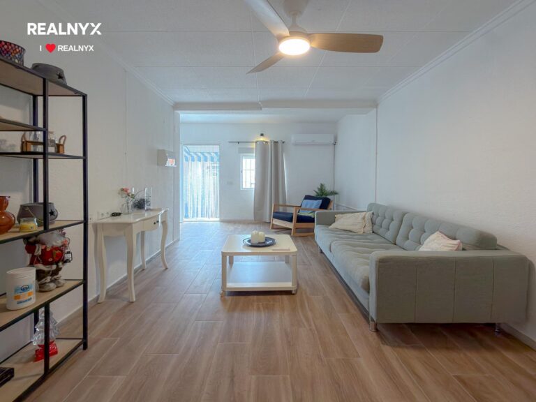 Zrekonstruovaný bungalov u moře - La Siesta Torrevieja