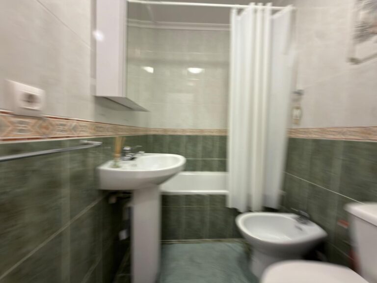 Světlý ático v Torrevieja - pouhých 600 m od moře