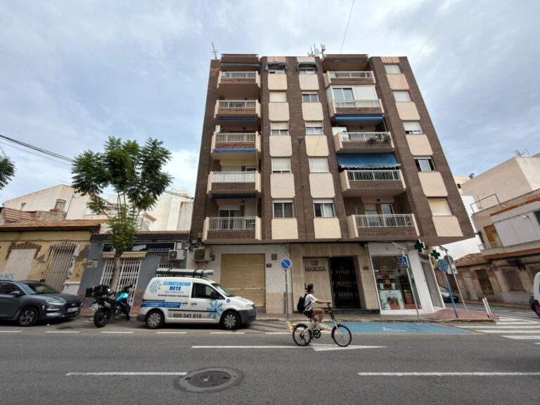 Útulný 3pokojový apartmán v Torrevieja - 260 m od moře