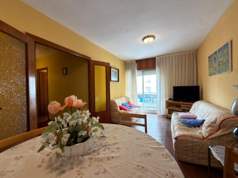 Útulný 3pokojový apartmán v Torrevieja - 260 m od moře