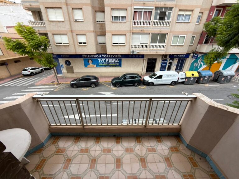 Útulný 3pokojový apartmán v Torrevieja - 260 m od moře