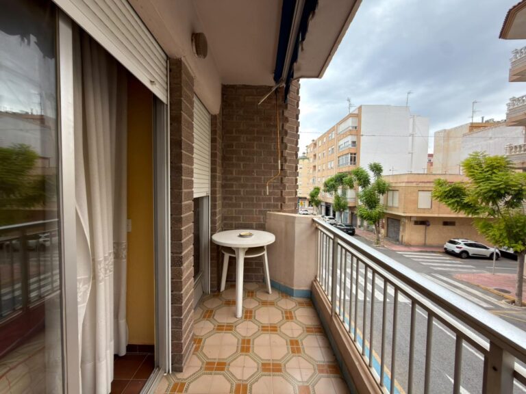 Útulný 3pokojový apartmán v Torrevieja - 260 m od moře
